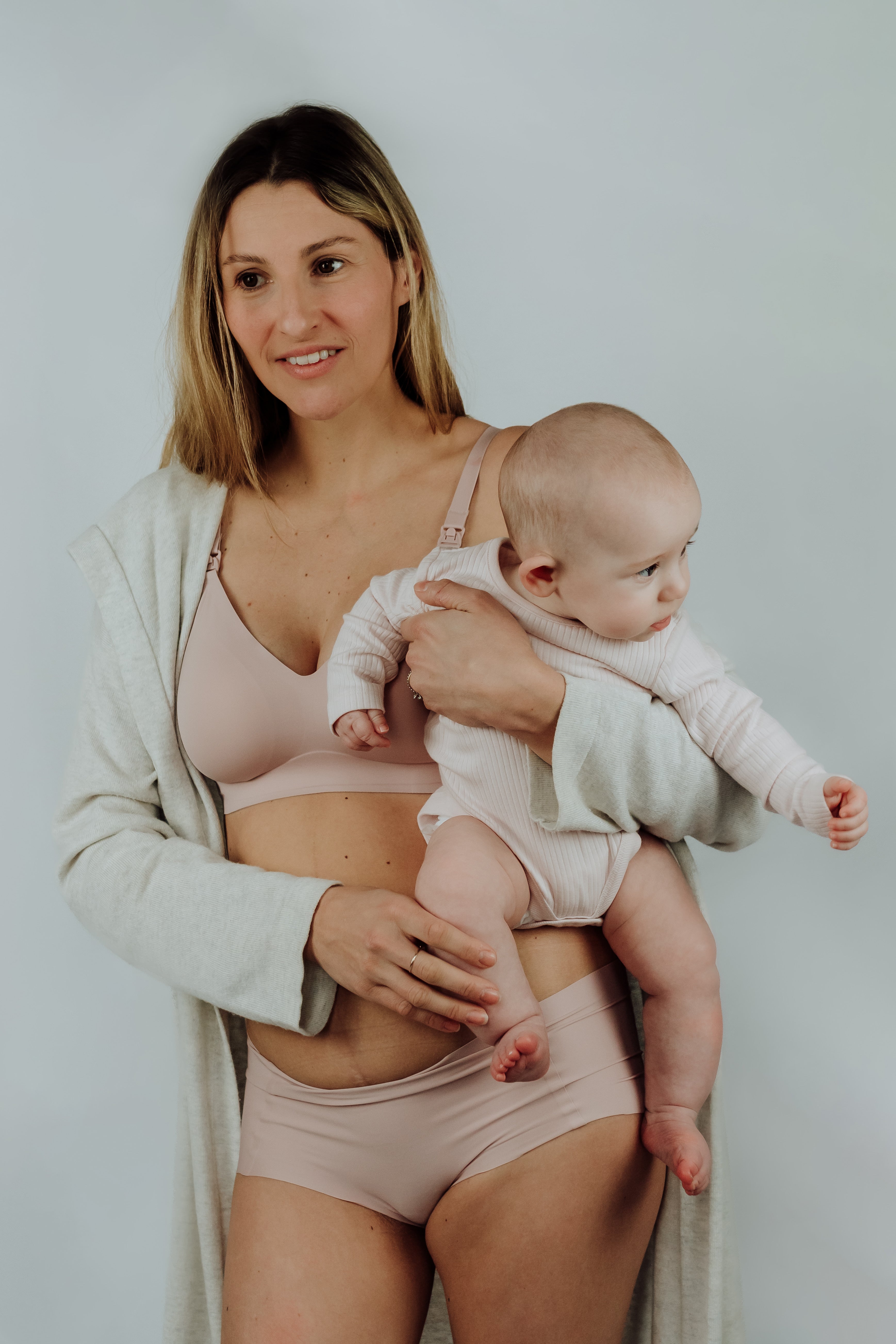 Leakproof Nursing Bra for Pregnancy and Postpartum